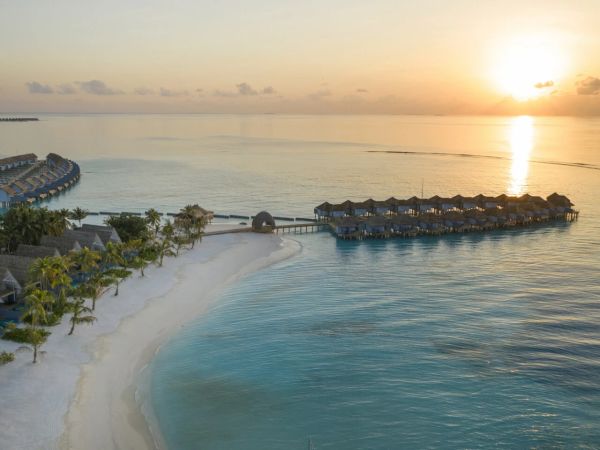 Outrigger Maldives Maafushivaru Resort