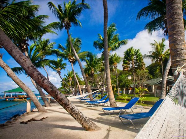 Coco de Mer Hotel & Black Parrot Suites