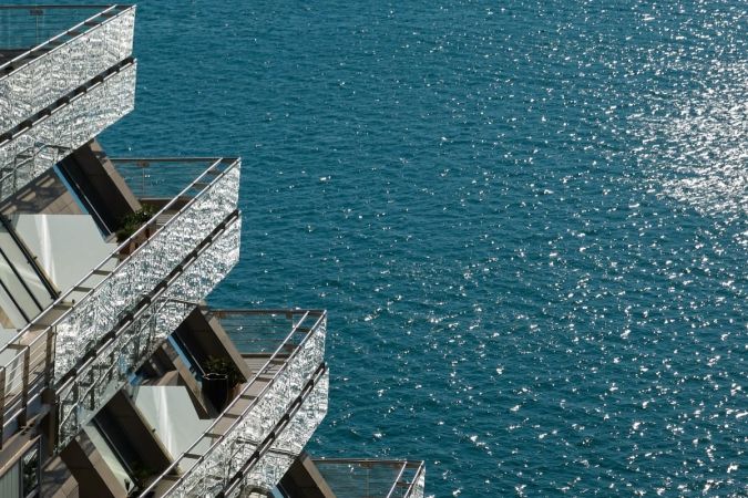 Daios Luxury Living