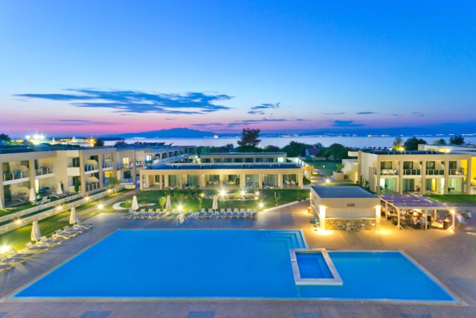 Alea Hotel and Suites
