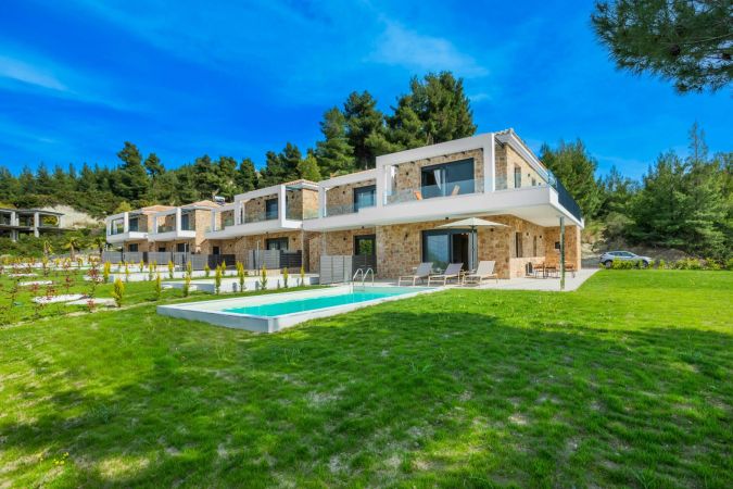 Epta Villas