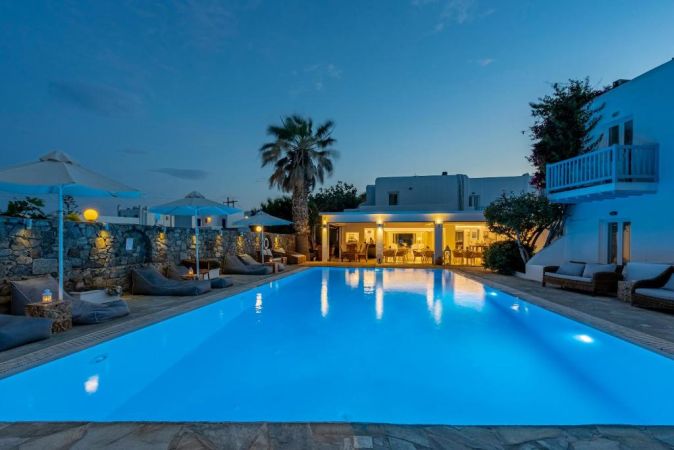 Dionysos Luxury