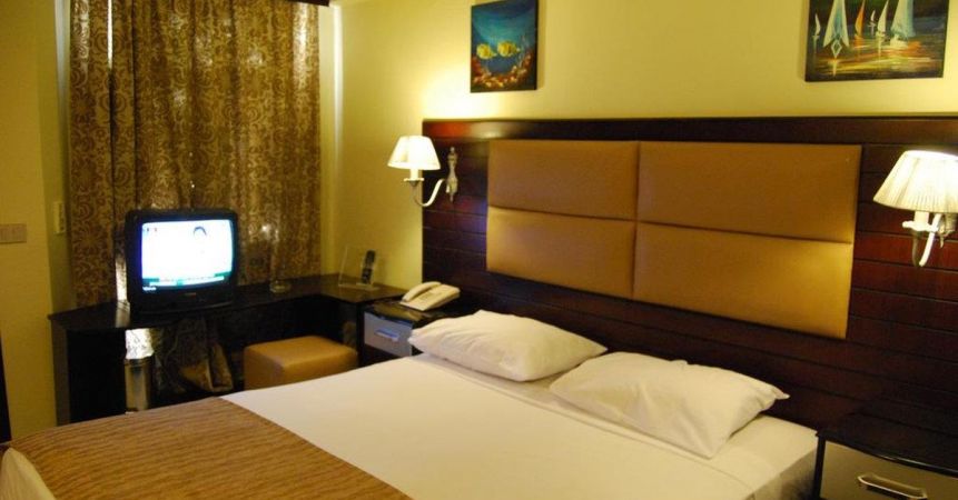 Cataract Layalina Resort