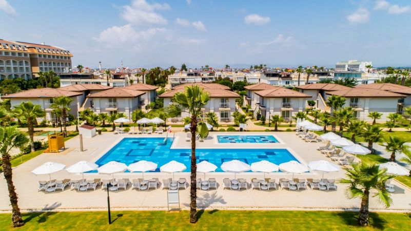 CRYSTAL BOUTIQUE BEACH RESORT