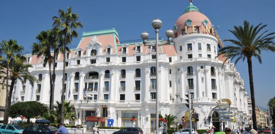 Настаняване в 2* или 3*
