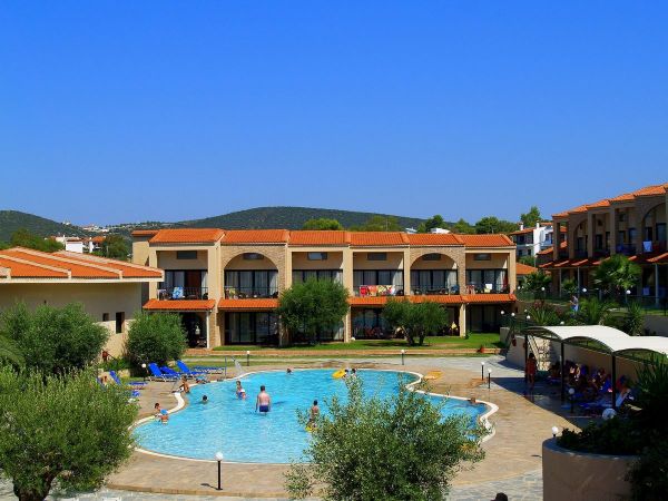 VILLAGE MARE