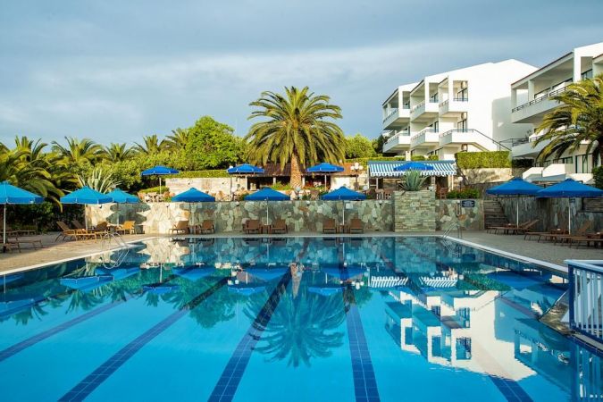 PORT MARINA HOTEL