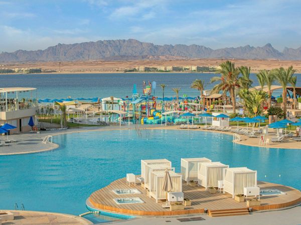 THE V LUXURY RESORT