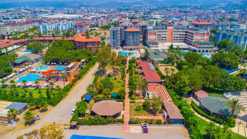 CLOVER MAGIC PARK BEACH