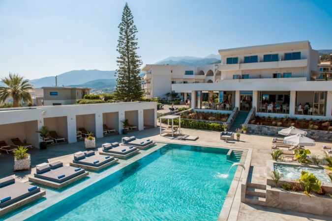 MATHEO VILLAS & SUITES