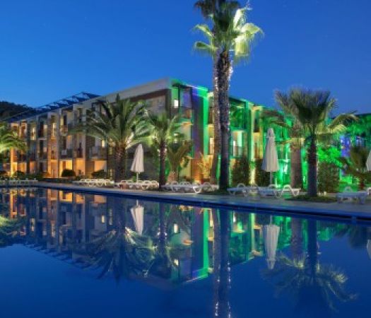 GREEN BAY RESORT & SPA