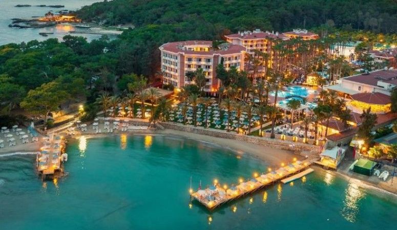 UTOPIA RESORT & RESIDENCE