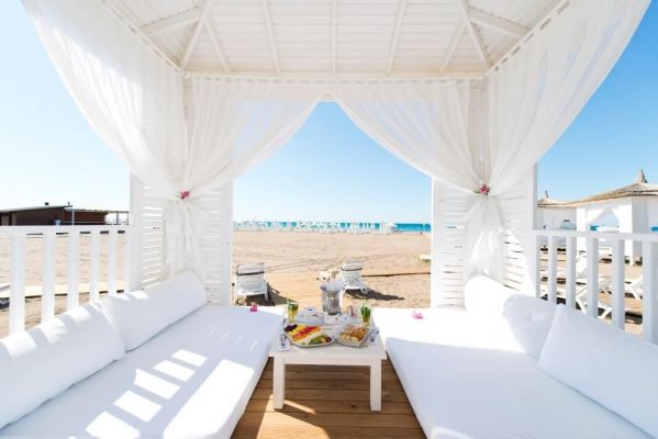 Лято  2026 в ЛАРА, Турция -собствен транспорт